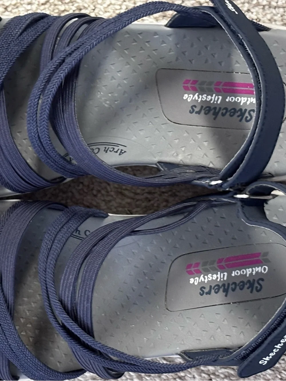 Skechers Reggae Navy Strappy Sandals Size 9.5 EUC